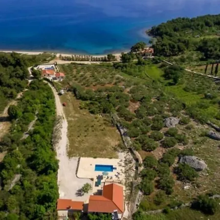 Mutnik - Mirca Villa *
