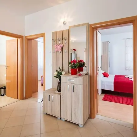 Villa Mutnik - Mirca